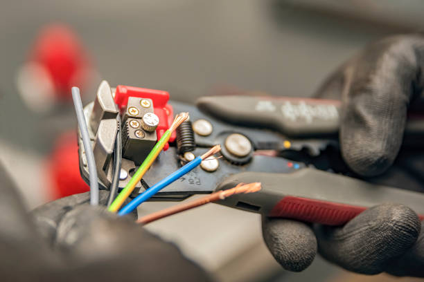 Best Electrical Outlet Repair  in Pataskala, OH